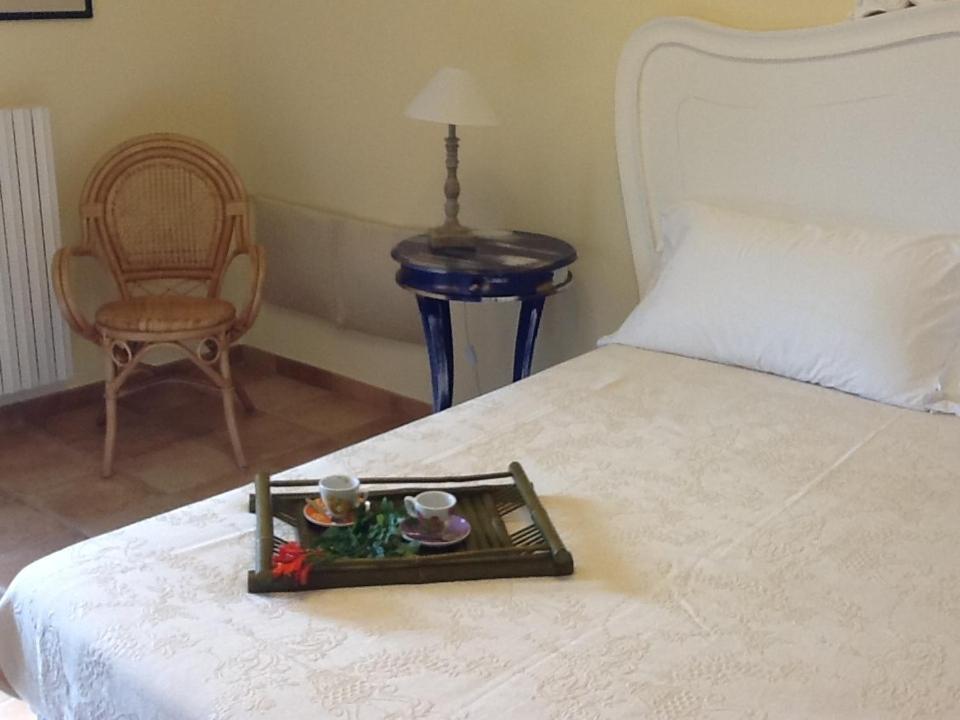 Il Giardino Del Te Hotel Барлета Стая снимка