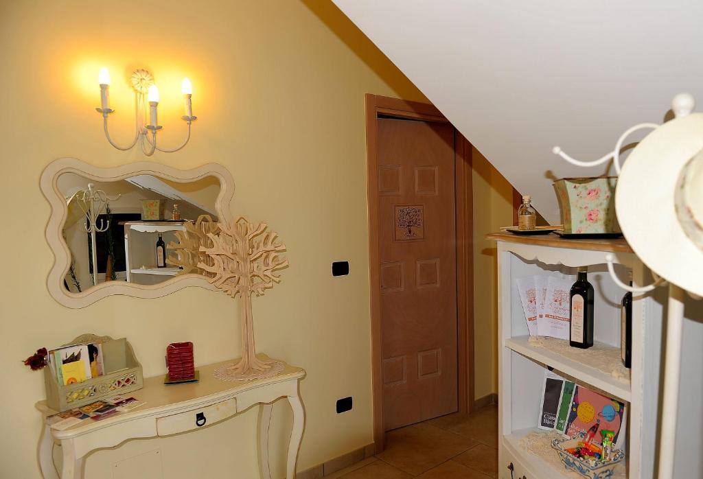 Il Giardino Del Te Hotel Барлета Екстериор снимка