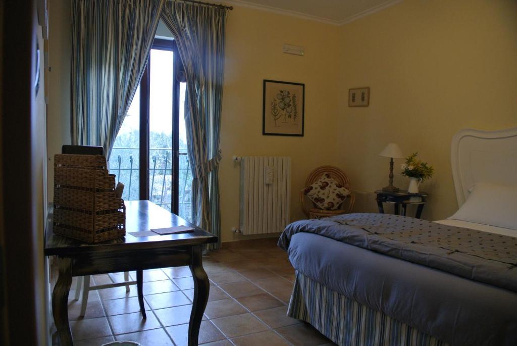 Il Giardino Del Te Hotel Барлета Екстериор снимка