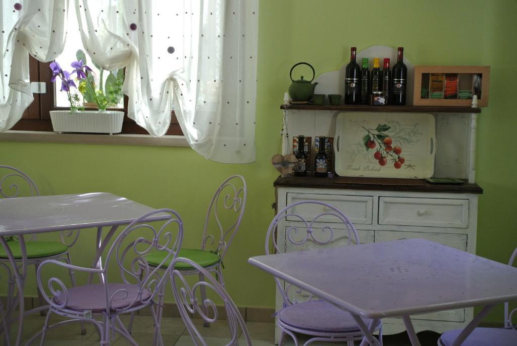 Il Giardino Del Te Hotel Барлета Екстериор снимка